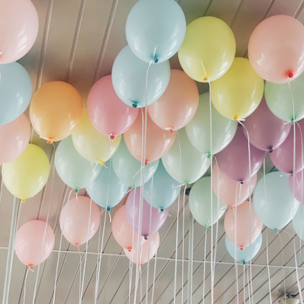 Ceiling balloons macaron